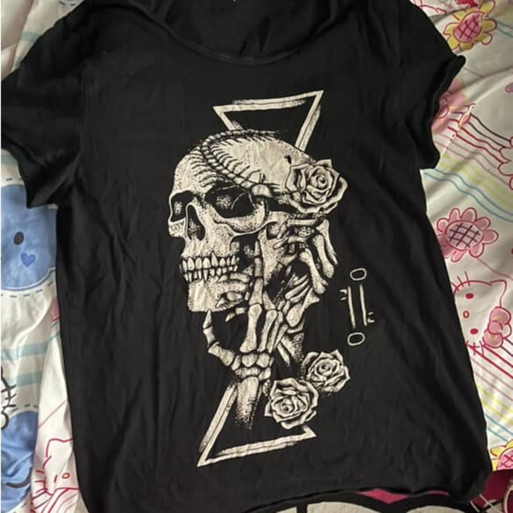Black T-Shirt with Skull and Rose Design